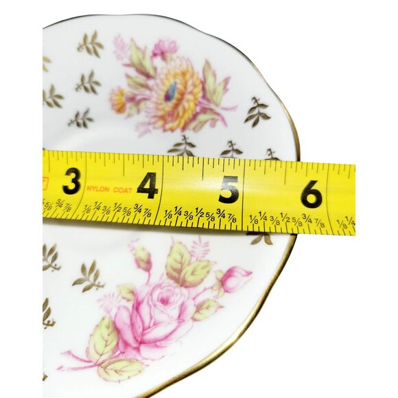 Vintage Roslyn Florette Bone China Teacup and Saucer Hand Painted 1952 England - Picture 9 of 10